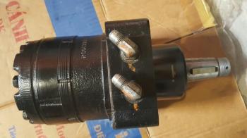 Motor Điều Khiển Xe Nâng Người