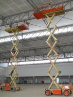 Xe Nâng Người Cắt Kéo JLG - 10m Làm Việc