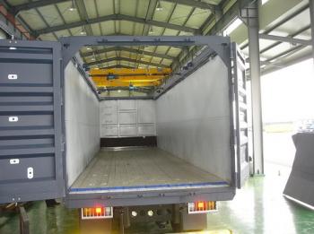 Sàn Trượt Tự Đổ Chống Nước