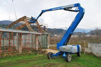  Articulating Boom Lift Z135/50 Genie - 43m